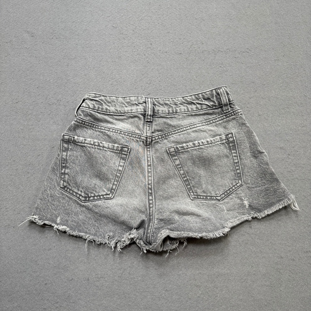 Garage Booty Shorts Women's 0/24 Light Gray Denim Festival Cut Off Distressed - Picture 2 of 9